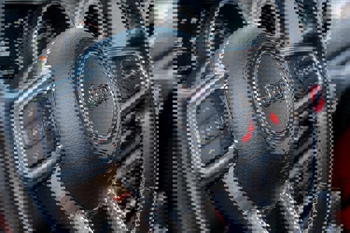 Used 2021 Jeep Wrangler Unlimited Sahara w/ Uconnect 4C Nav & Sound Group image 24