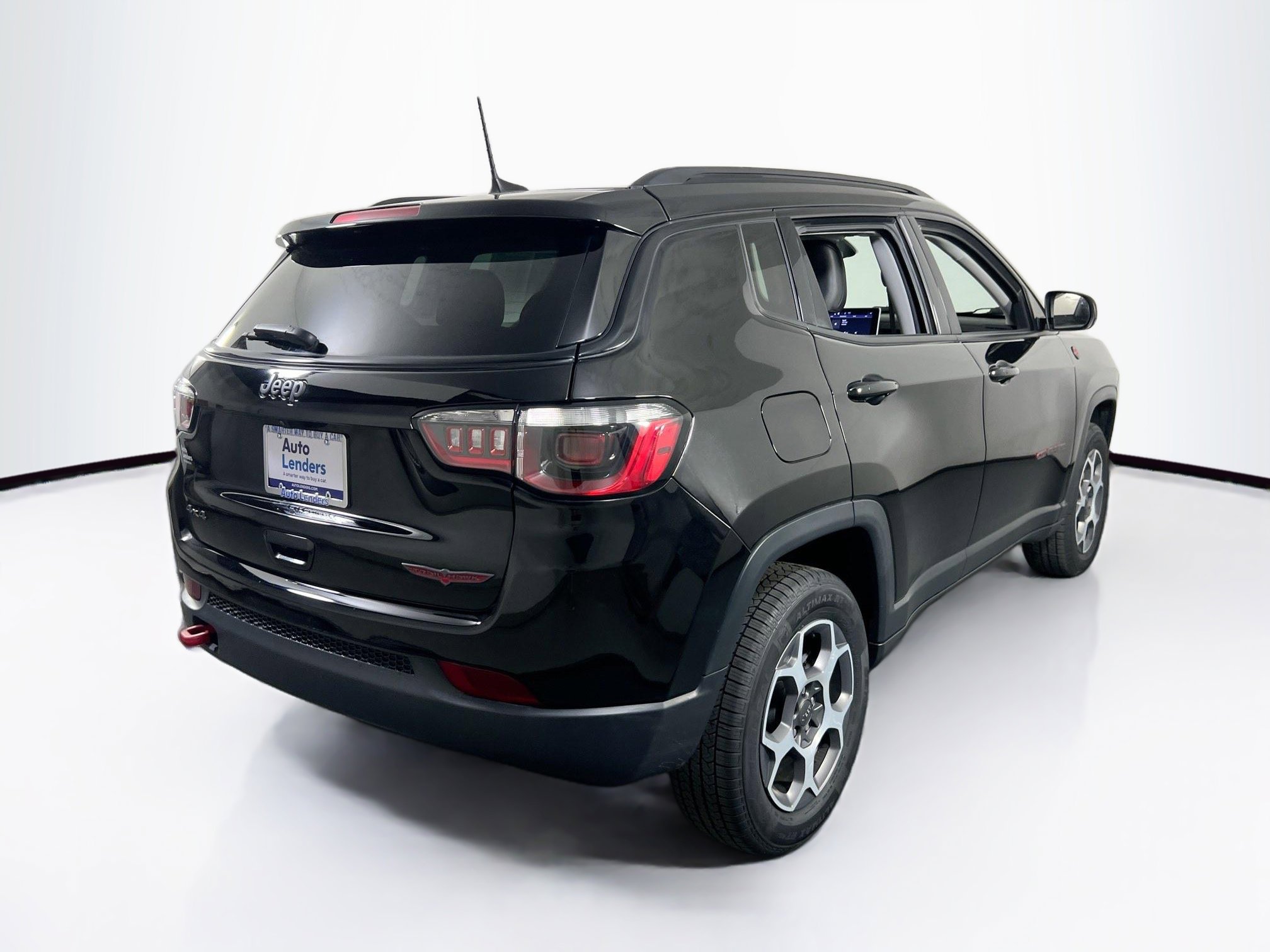 Used 2022 Jeep Compass Trailhawk AWD/4WD image 5