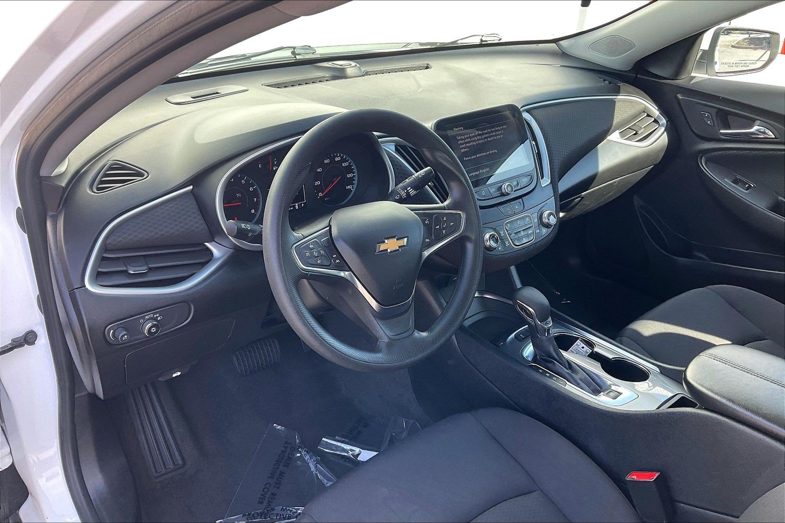 Used 2024 Chevrolet Malibu LT FWD image 18