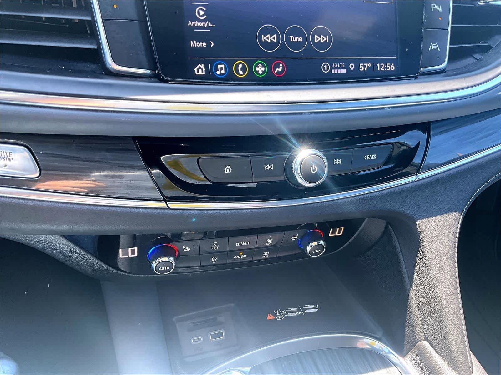 Used 2023 Buick Enclave Essence AWD/4WD image 27