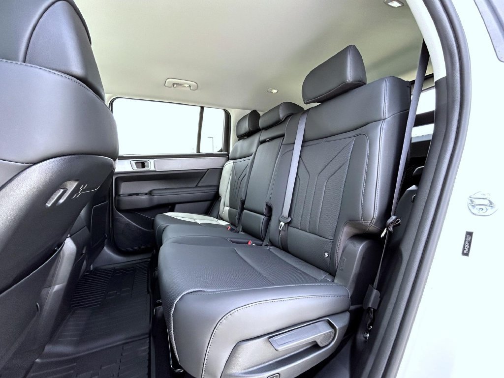 New 2026 Hyundai Santa Fe SEL AWD/4WD image 11