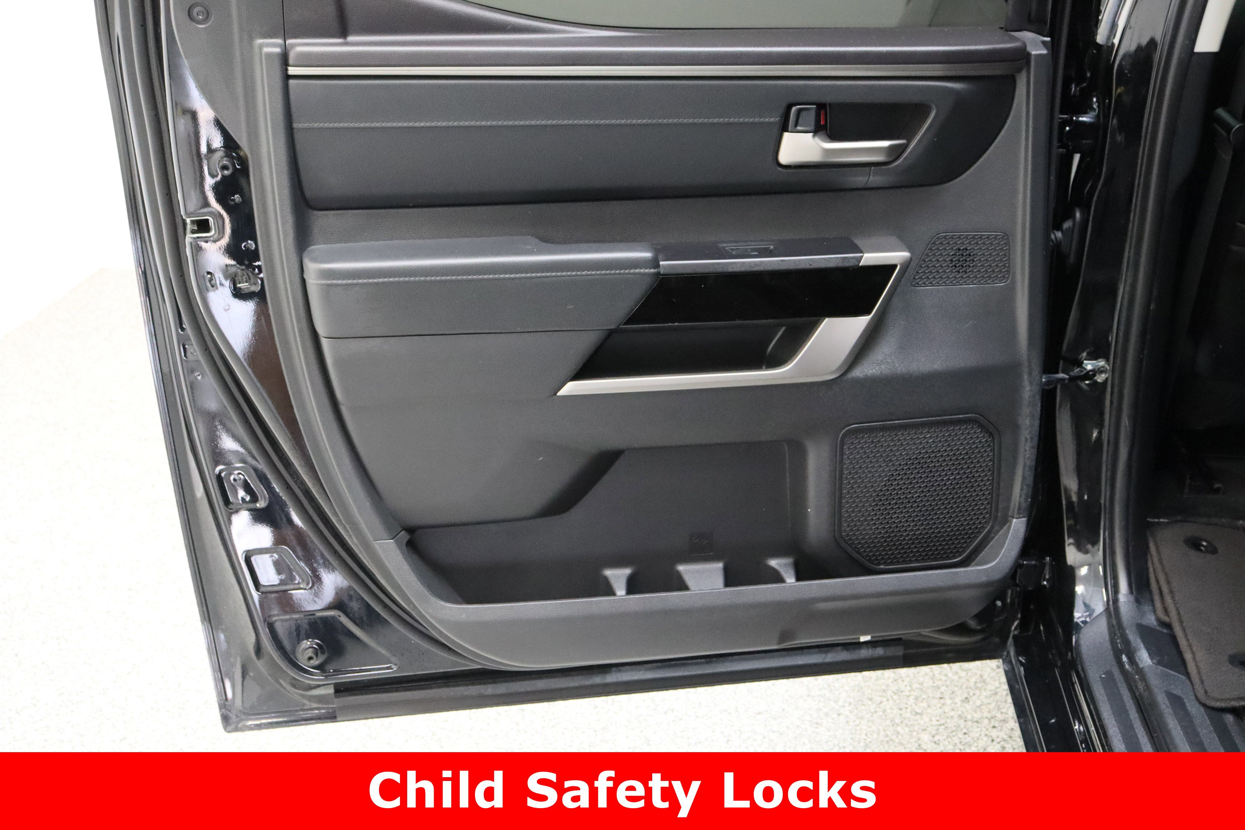 Used 2024 Toyota Tundra Limited image 29