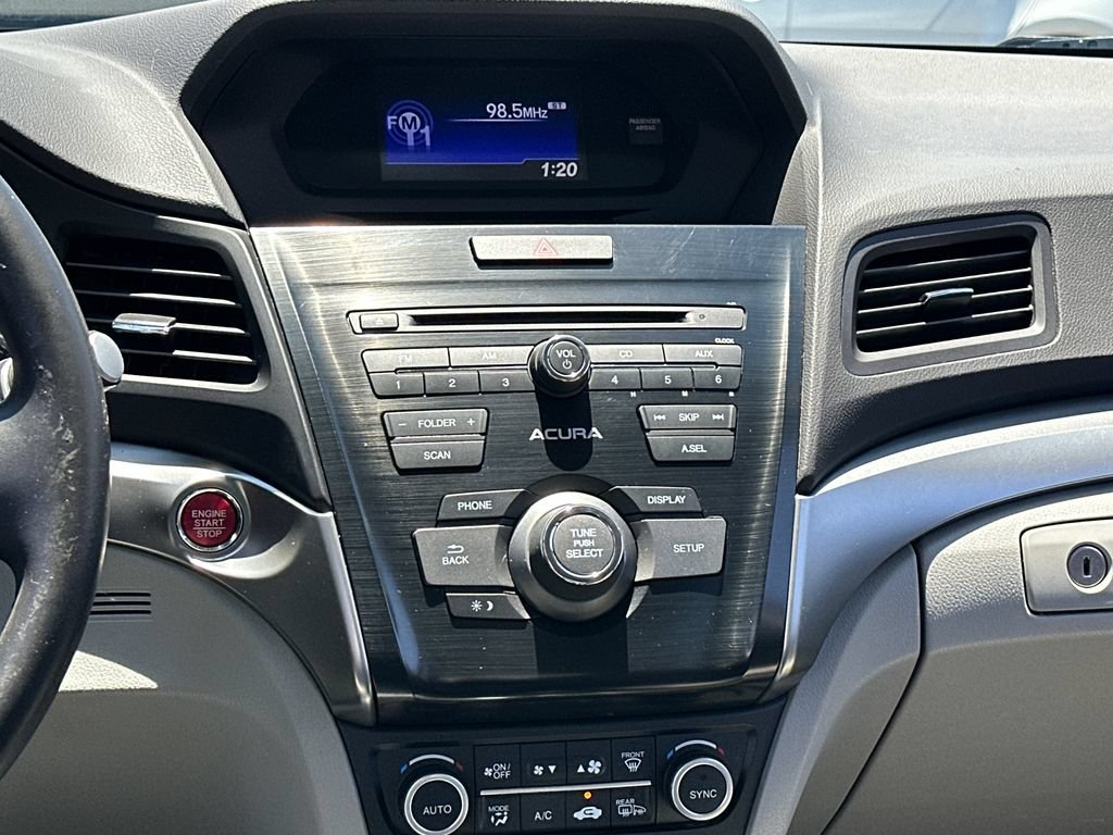 Used 2017 Acura ILX FWD image 15