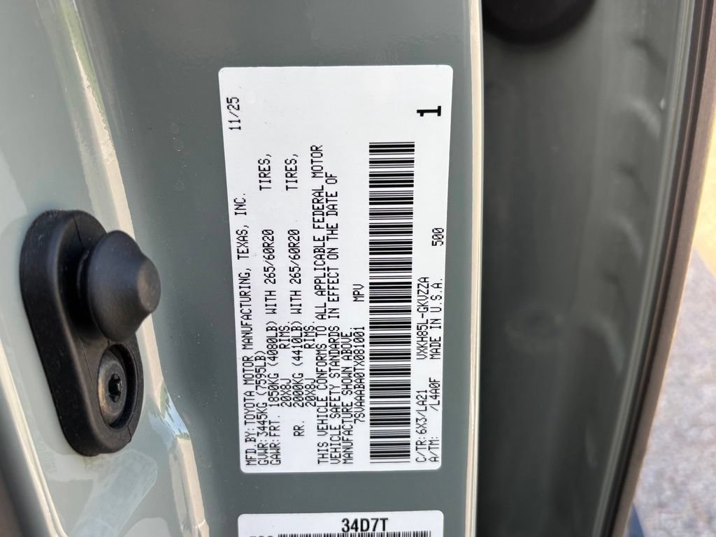 Used 2026 Toyota Sequoia Platinum AWD/4WD image 18