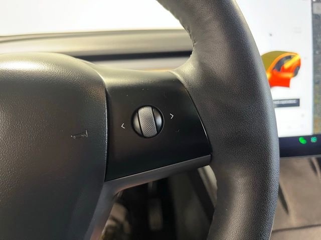 Used 2021 Tesla Model Y Long Range image 26