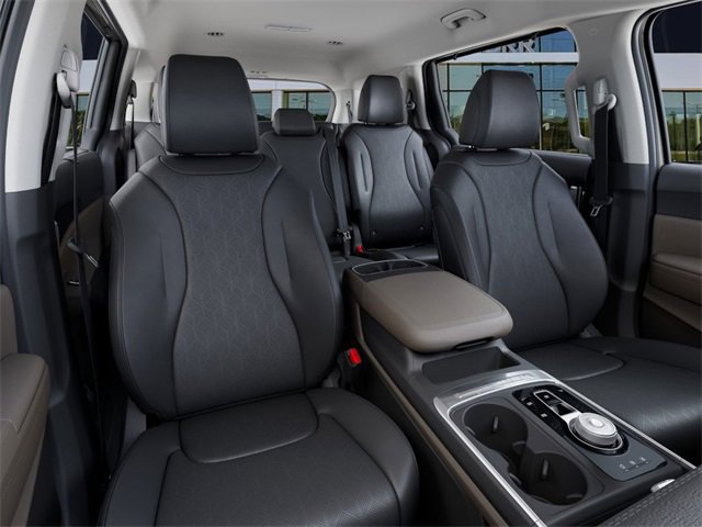 New 2026 Kia Carnival EX image 15