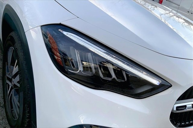 Used 2025 Mercedes-Benz GLA 250 4MATIC image 23