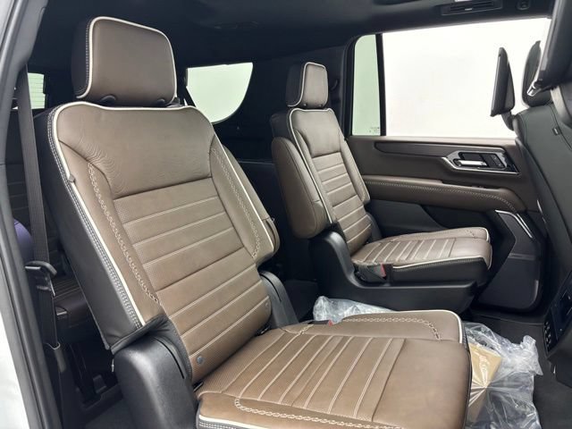 New 2026 GMC Yukon XL Denali Ultimate AWD/4WD image 42