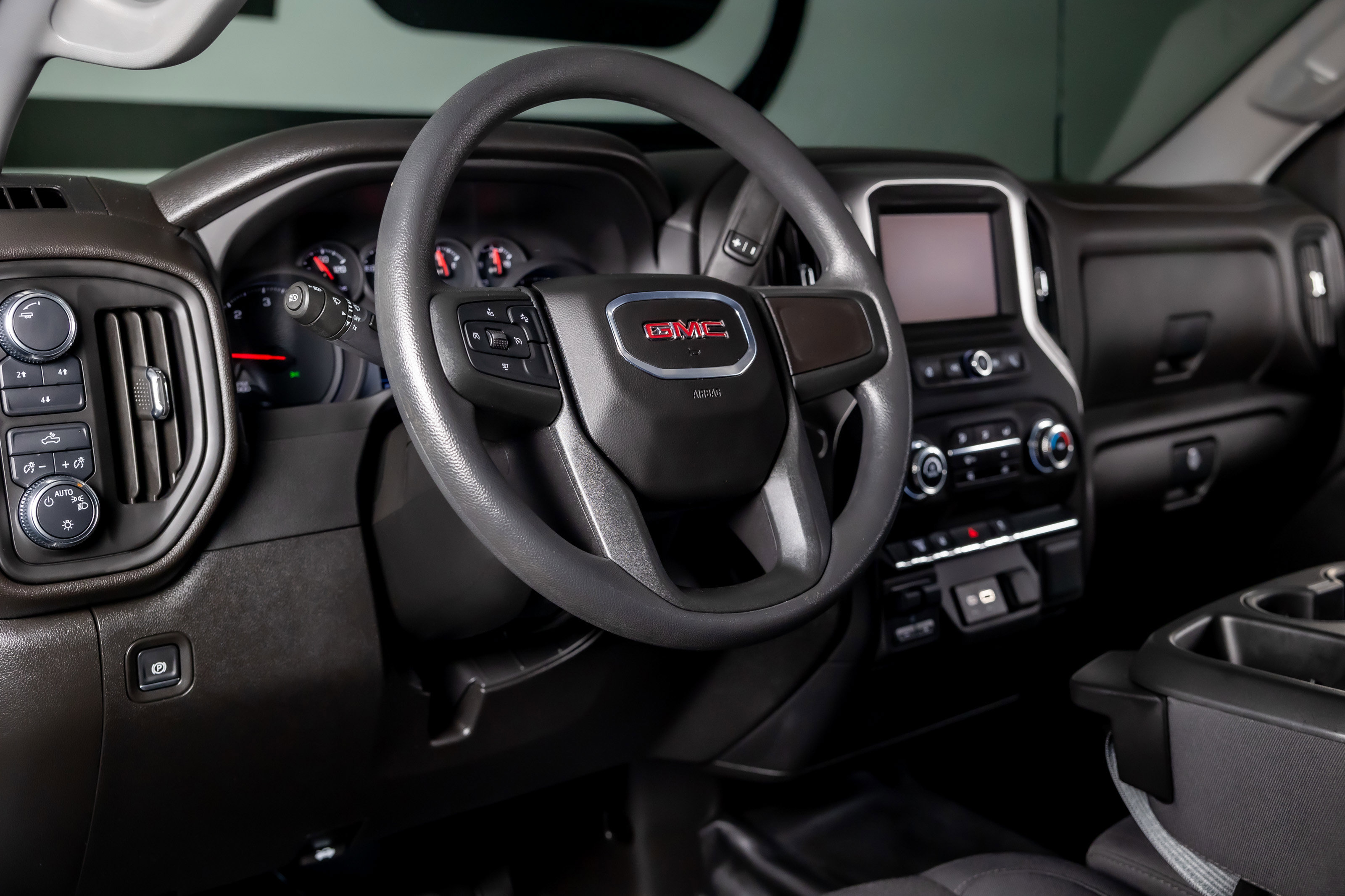 Used 2025 GMC Sierra 2500 Pro w/ Snow Plow Prep/Camper Package image 4