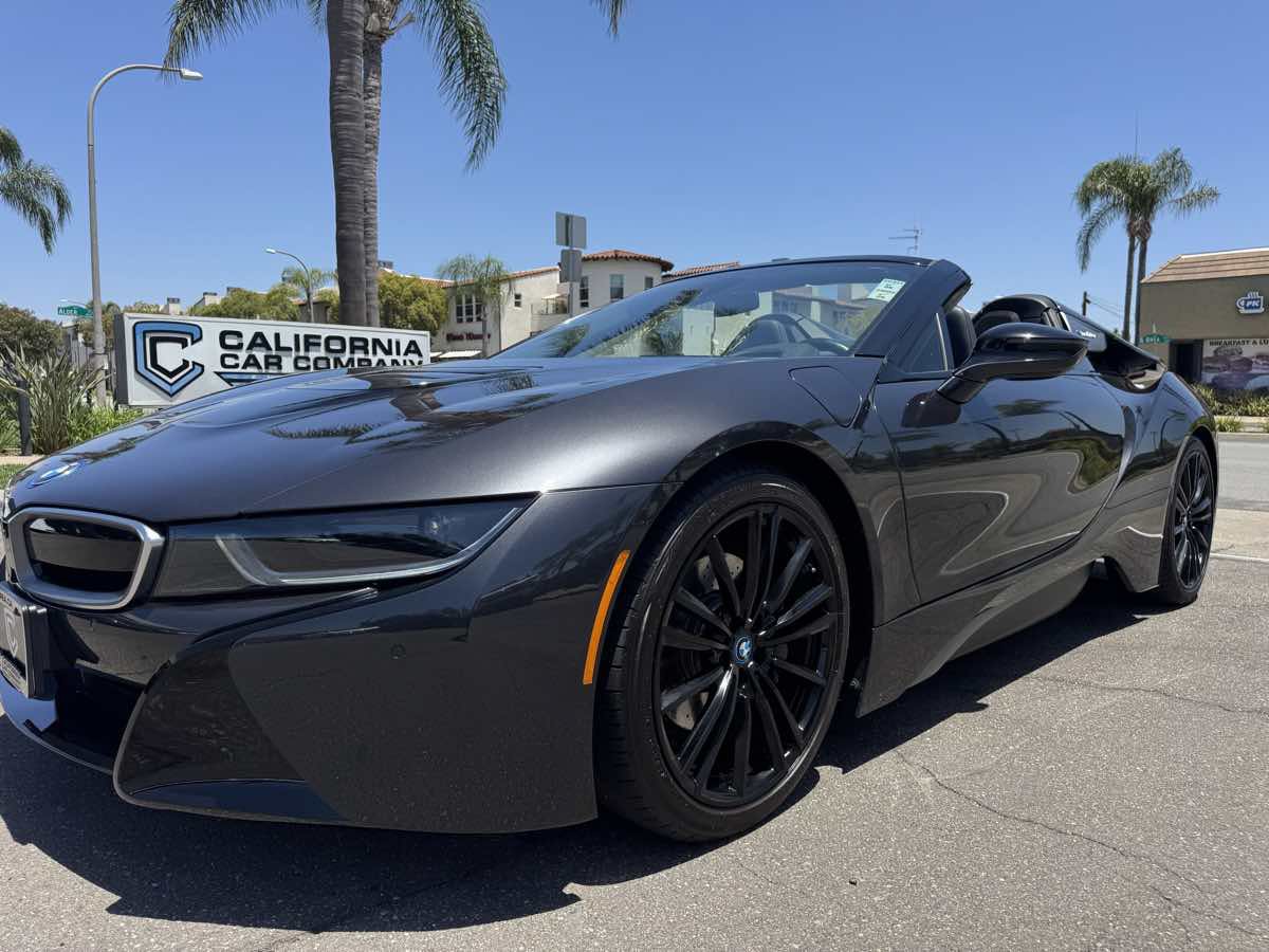 Used 2019 BMW i8 Roadster AWD/4WD image 15