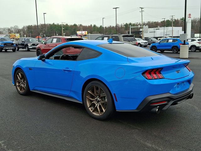 Used 2024 Ford Mustang GT Premium image 8