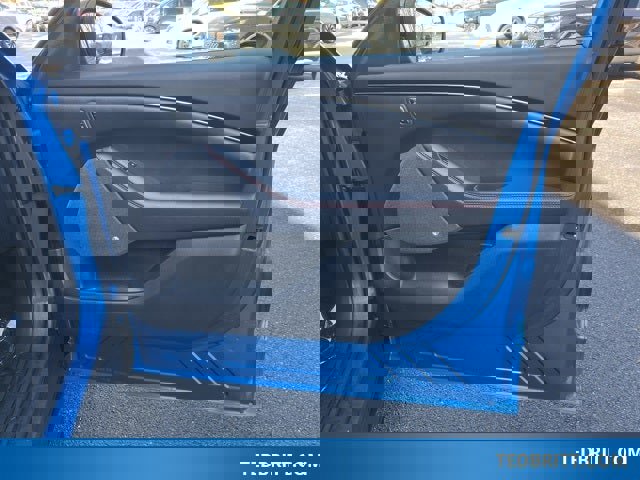 Used 2025 Ford Mustang Mach-E Premium w/ Sport Appearance Package image 23