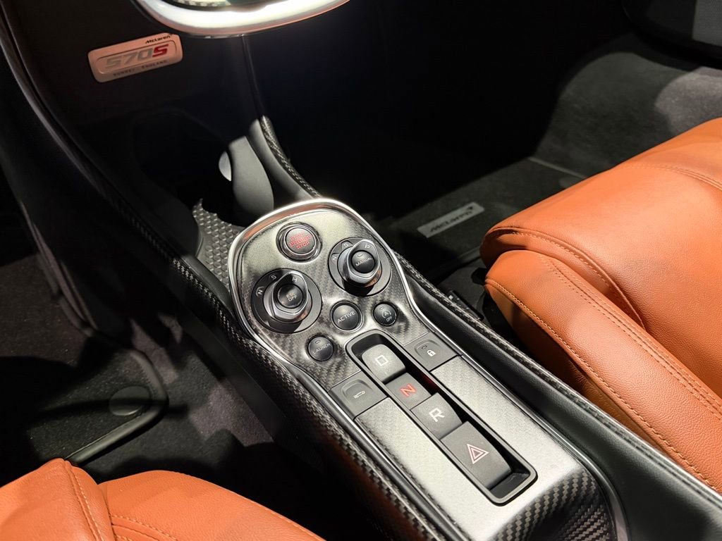 Used 2016 McLaren 570S Coupe image 22