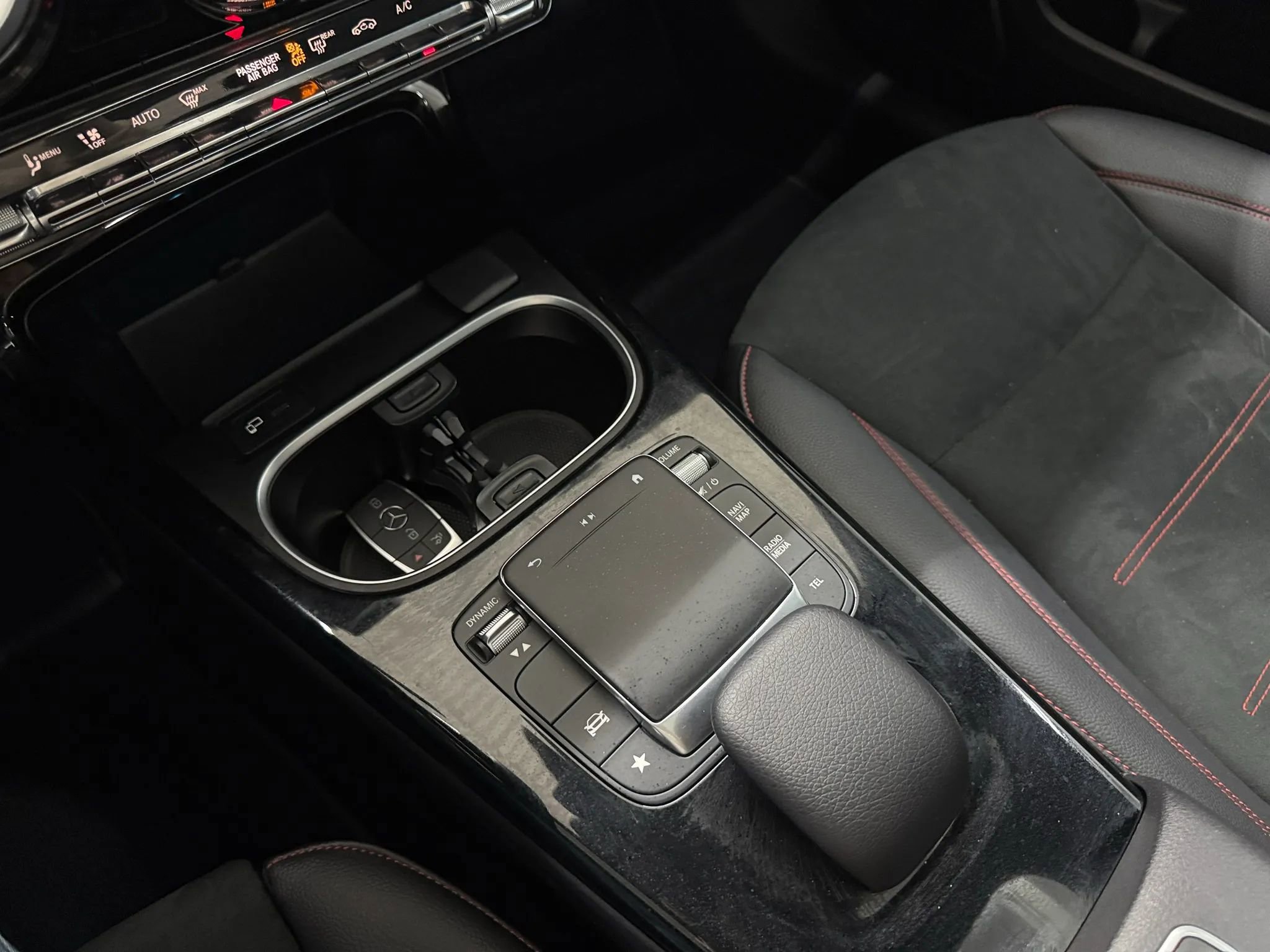 Used 2022 Mercedes-Benz A 220 4MATIC image 24