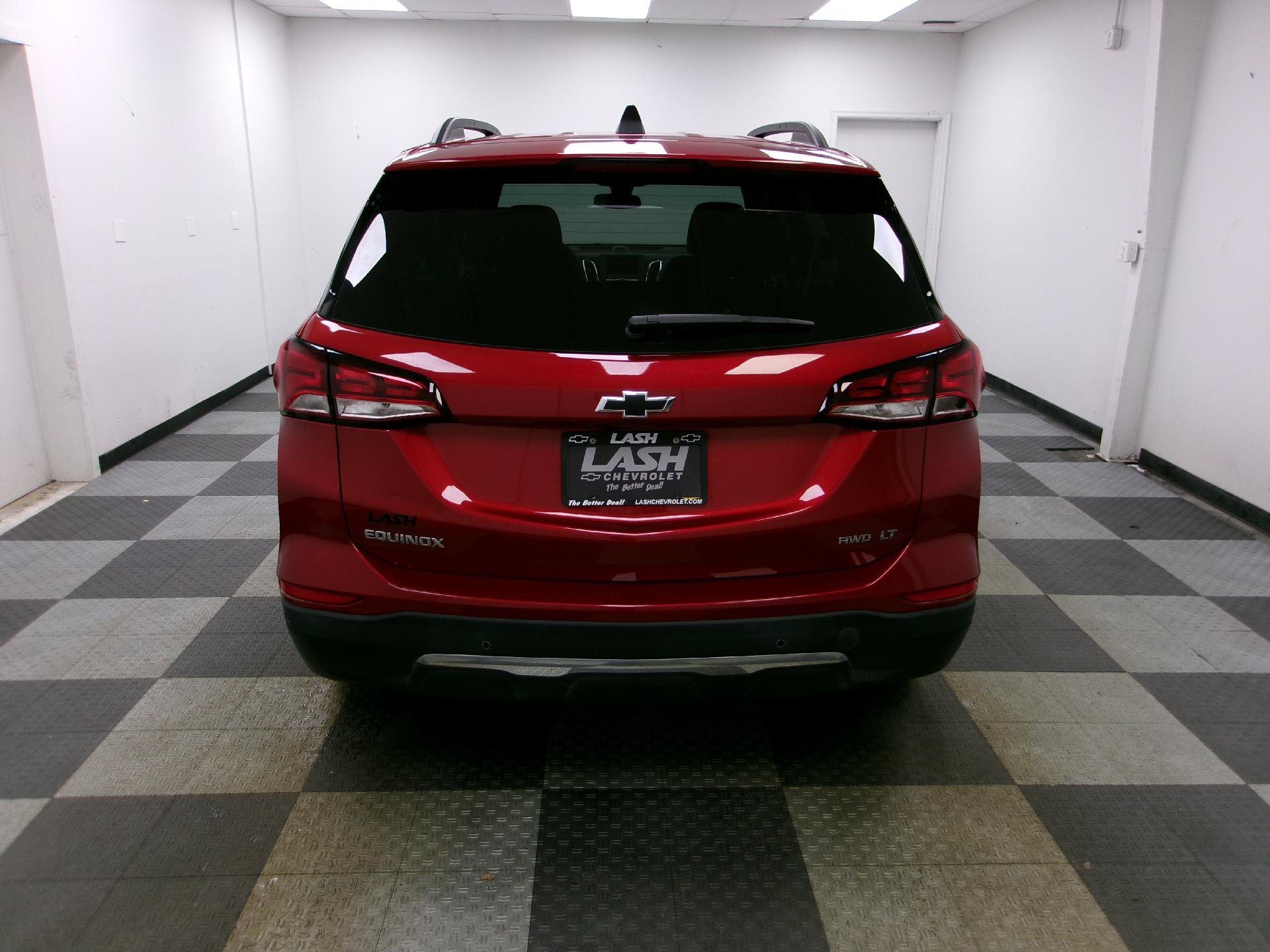 Used 2024 Chevrolet Equinox LT AWD/4WD image 13