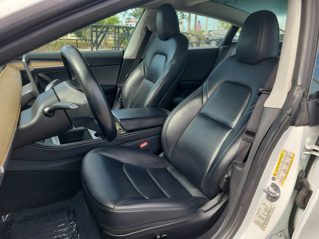 Used 2023 Tesla Model 3 Standard Range RWD image 14