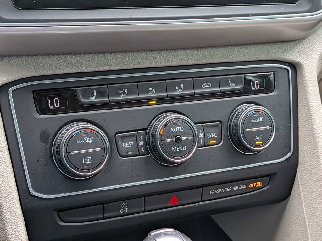 Used 2019 Volkswagen Atlas SE w/ Towing Package FWD image 22