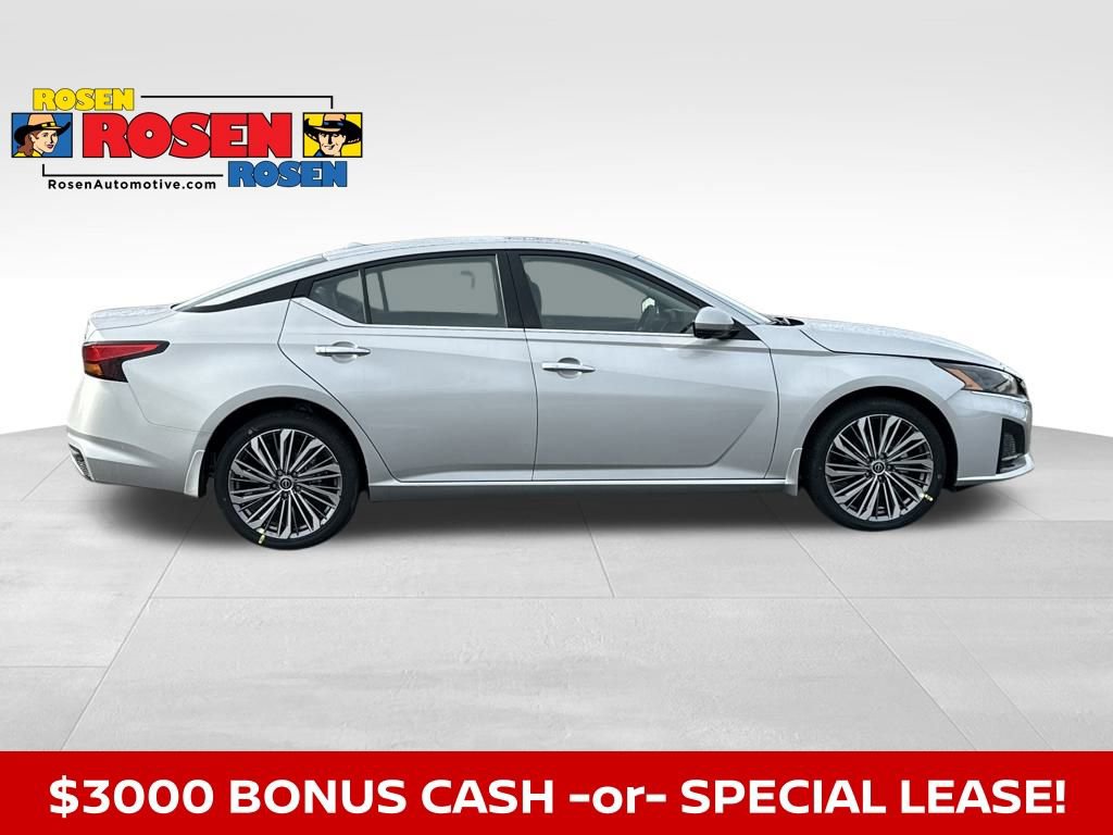 New 2025 Nissan Altima 2.5 SL image 6