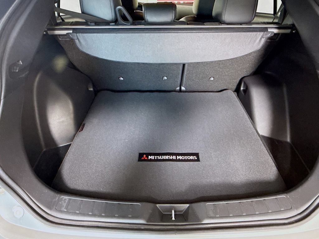 Used 2024 Mitsubishi Eclipse Cross SE AWD/4WD image 28