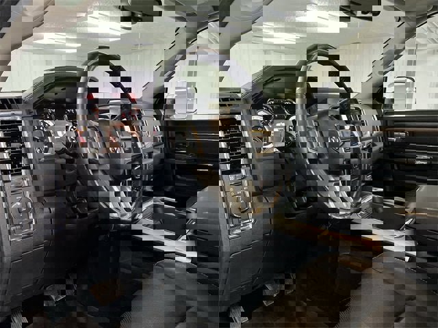 Used 2016 RAM 2500 Laramie image 10