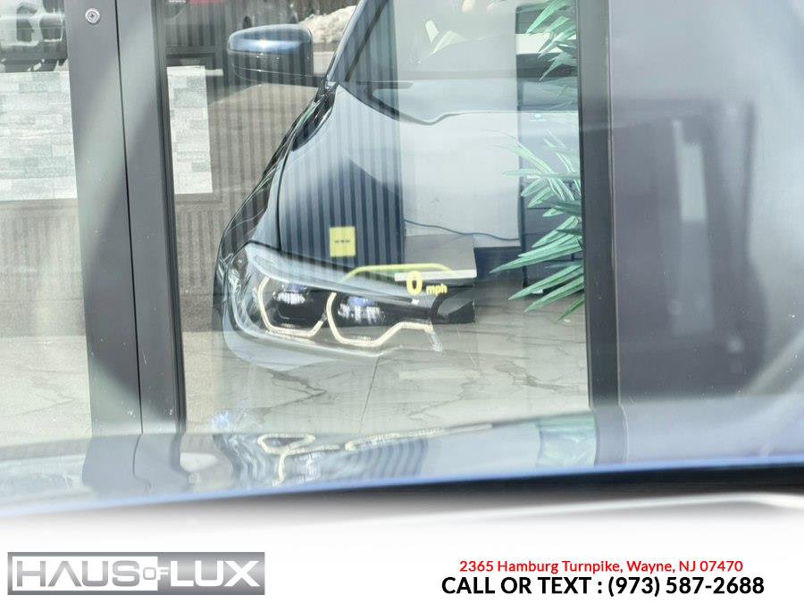 Used 2018 BMW 540i xDrive image 40