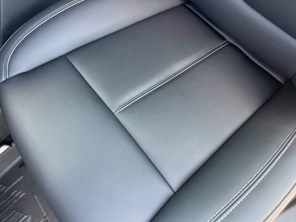 New 2027 Cadillac Optiq Sport w/ LPO, Floor Liner Package AWD/4WD image 9