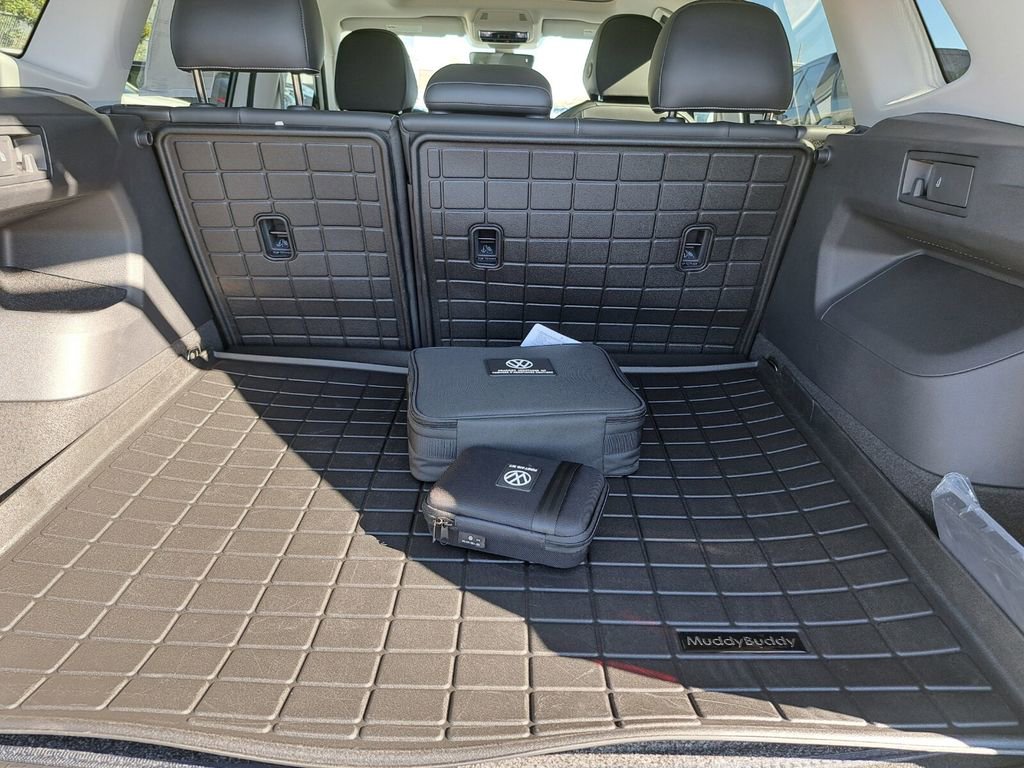 New 2026 Volkswagen Tiguan SE image 27