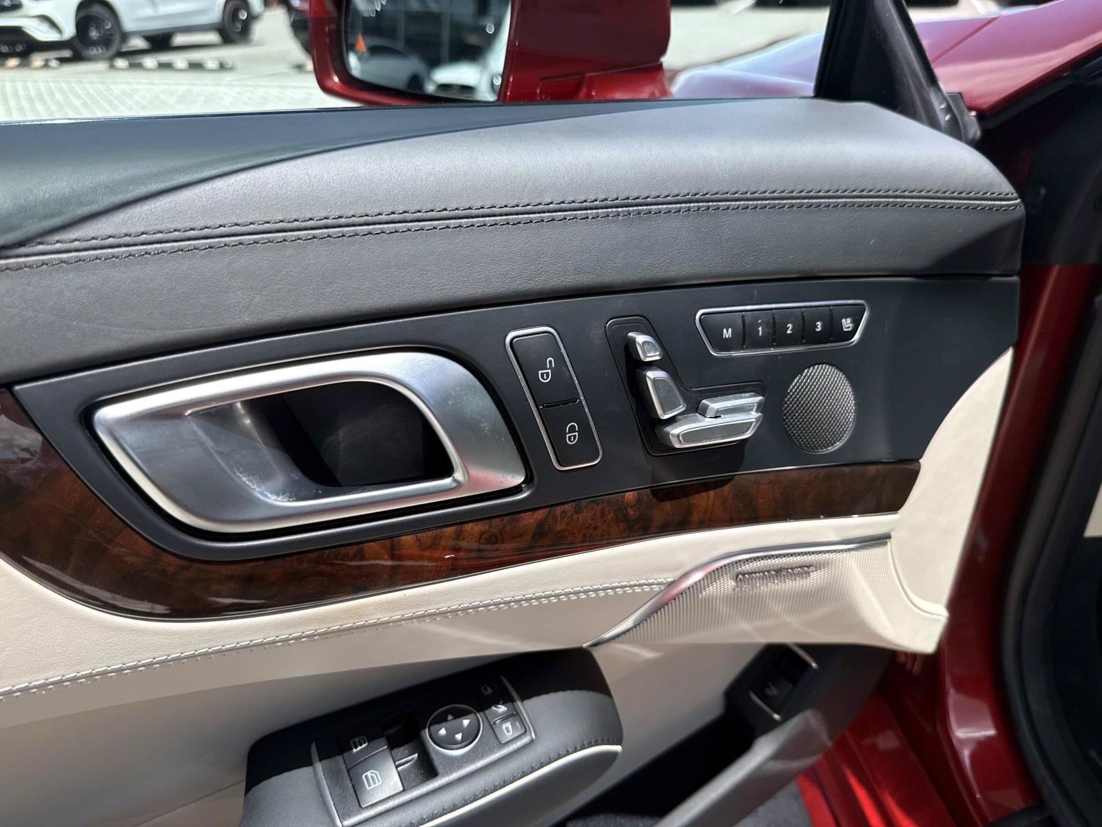 Certified 2020 Mercedes-Benz SL 550 image 12