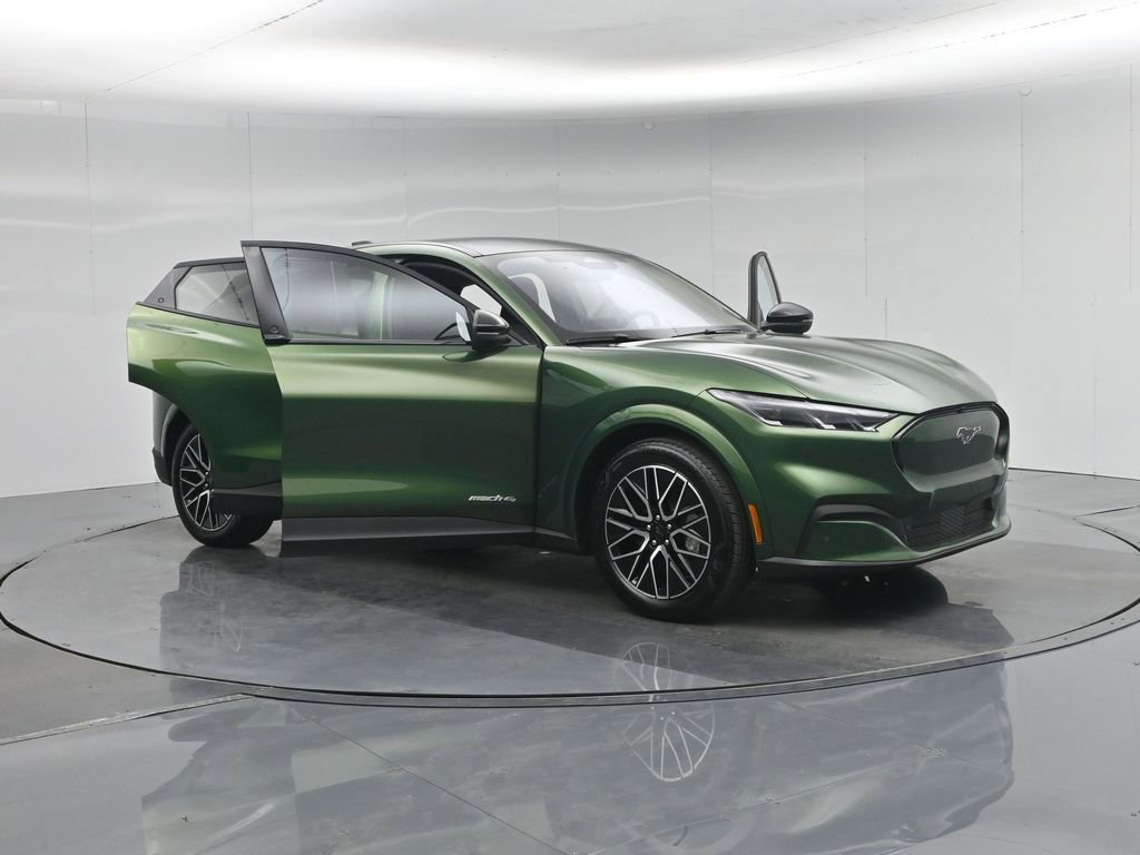 Used 2025 Ford Mustang Mach-E Premium image 33
