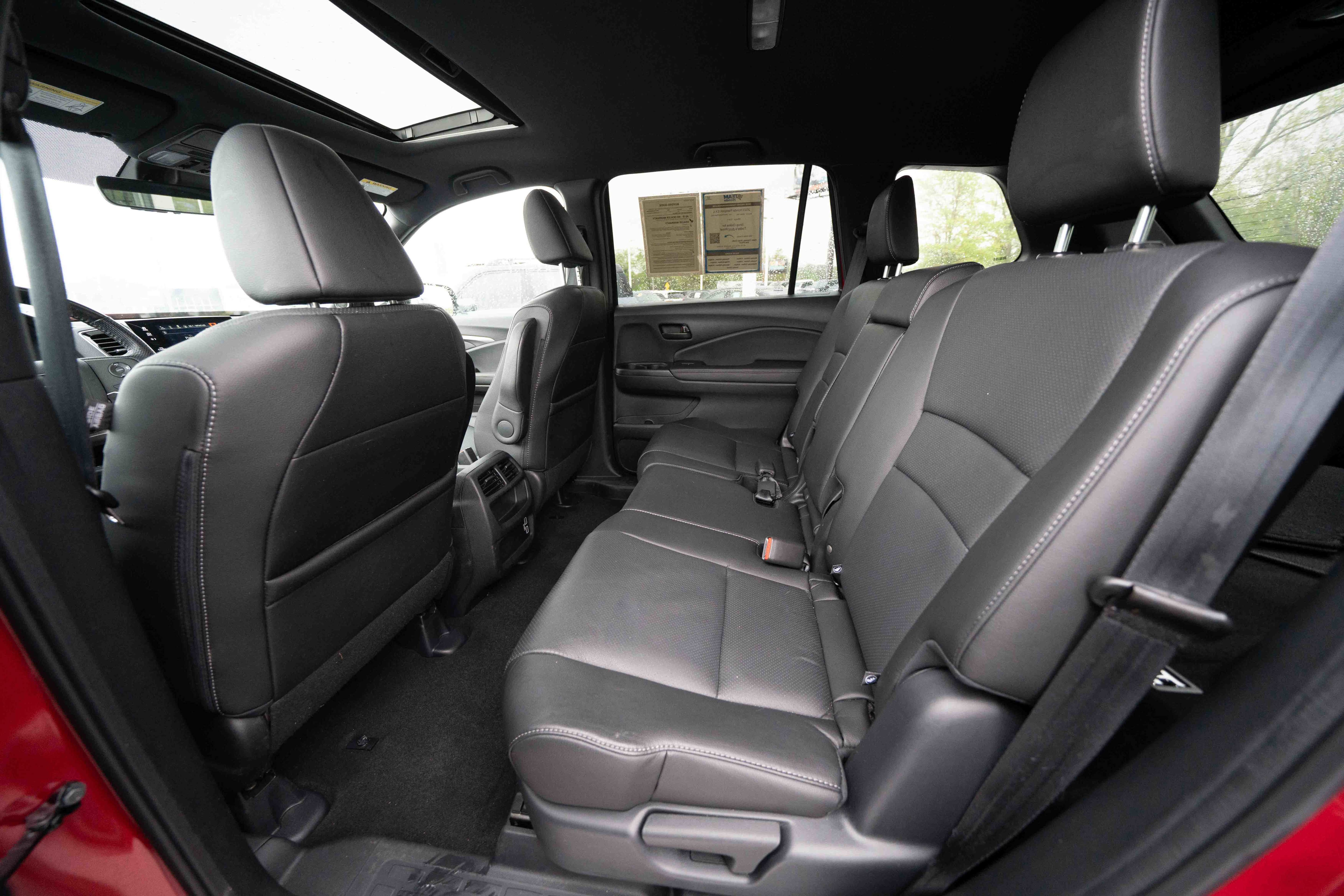 Used 2023 Honda Passport EX-L image 23