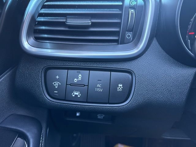 Used 2019 Kia Sorento SX image 29