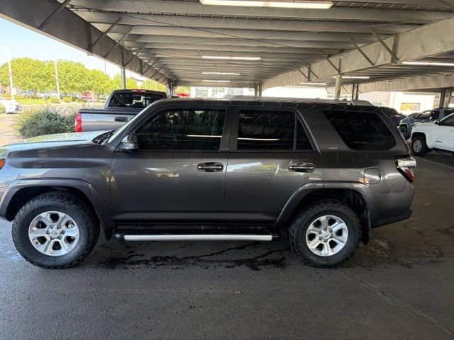 Used 2016 Toyota 4Runner SR5 AWD/4WD image 14