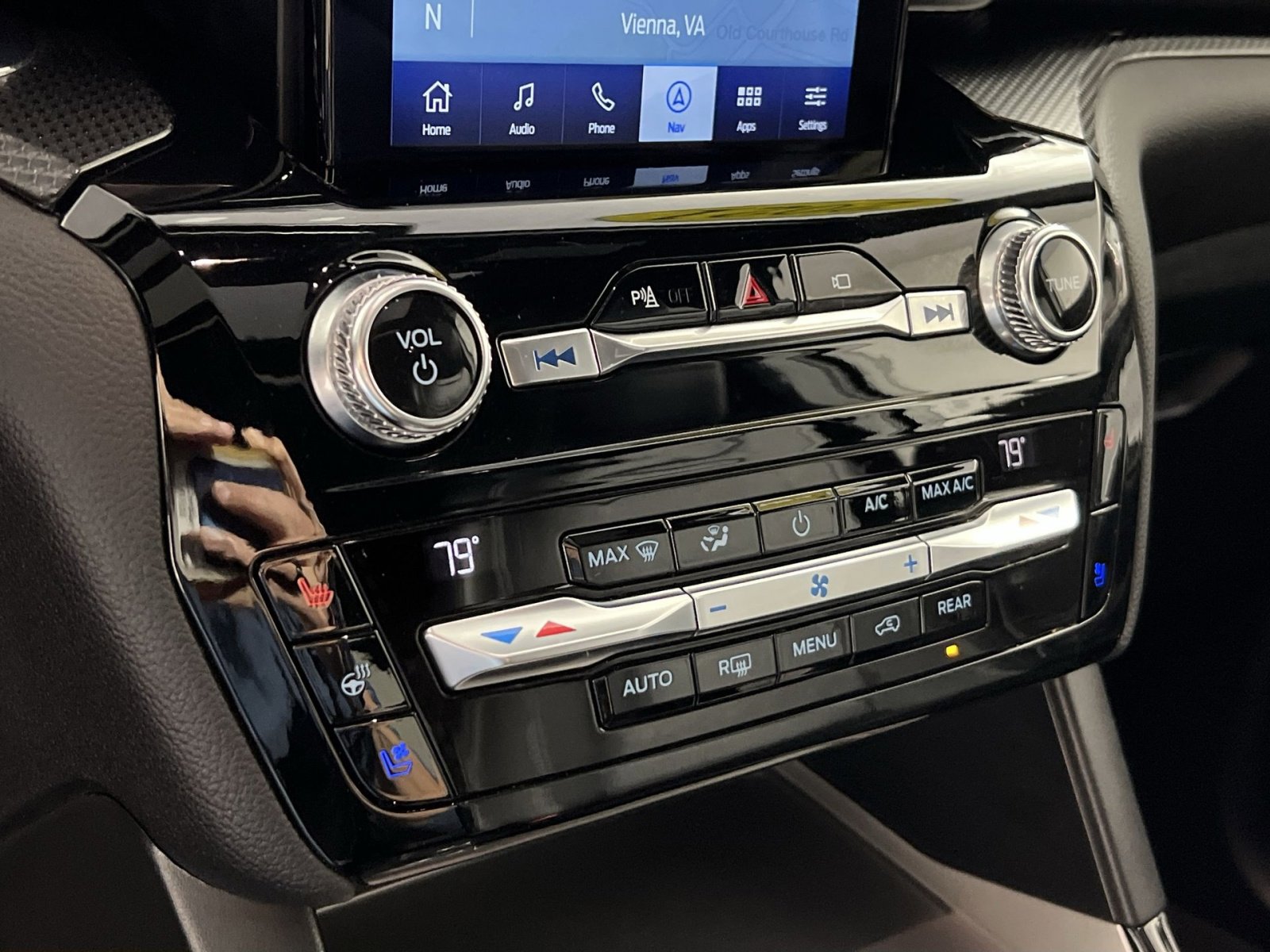 Used 2021 Ford Explorer ST w/ Equipment Group 401A image 21