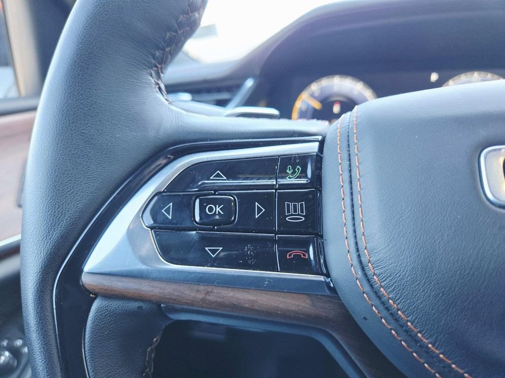 Used 2025 Jeep Grand Cherokee Summit w/ Adv Protech Group IV image 21