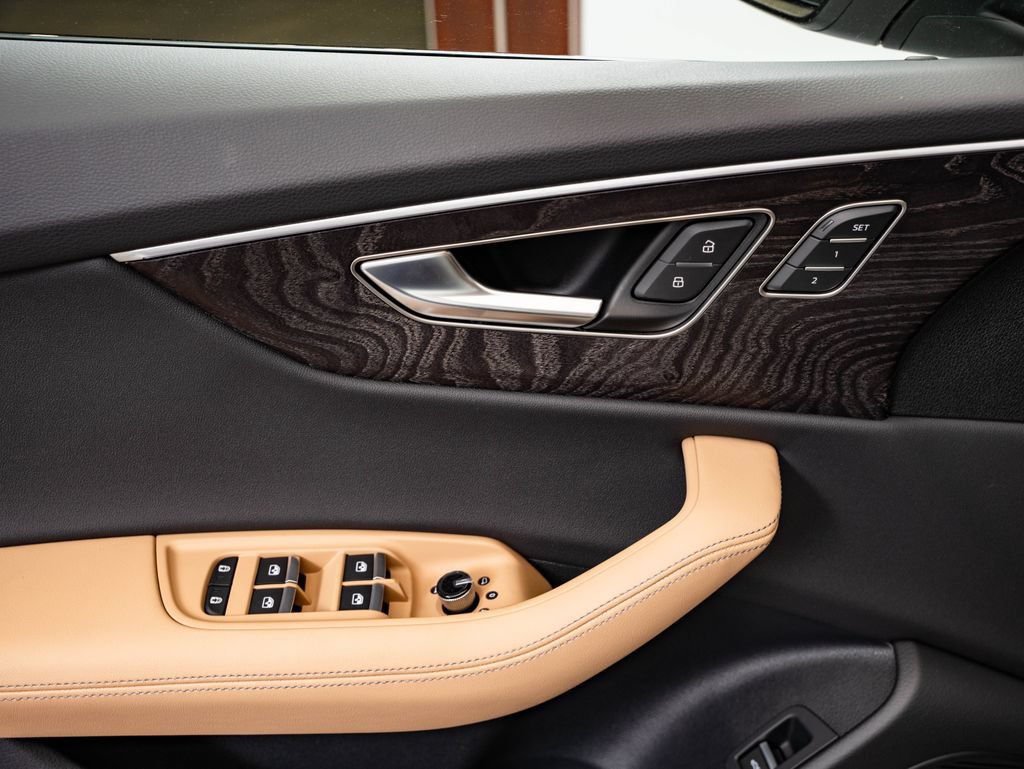 New 2026 Audi Q8 Prestige AWD/4WD image 25