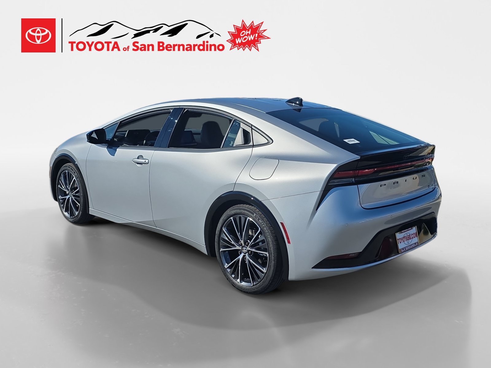 New 2027 Toyota Prius XLE FWD image 3