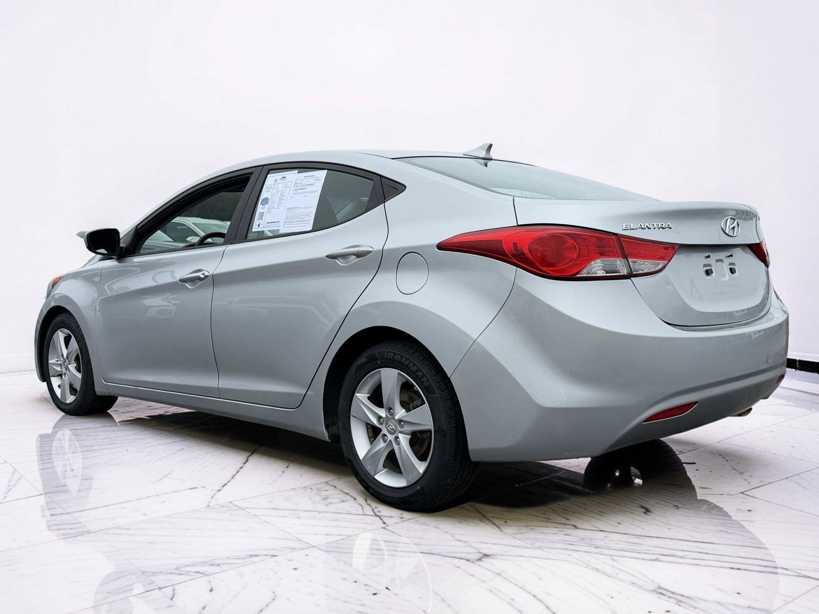 Used 2013 Hyundai Elantra GLS image 4