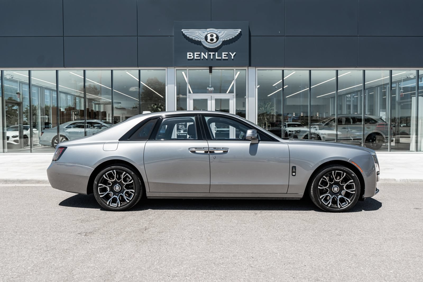 Used 2023 Rolls-Royce Ghost Black Badge AWD/4WD image 14