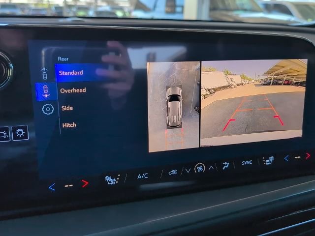 New 2026 Chevrolet Traverse LT w/ Driver Confidence Package image 26