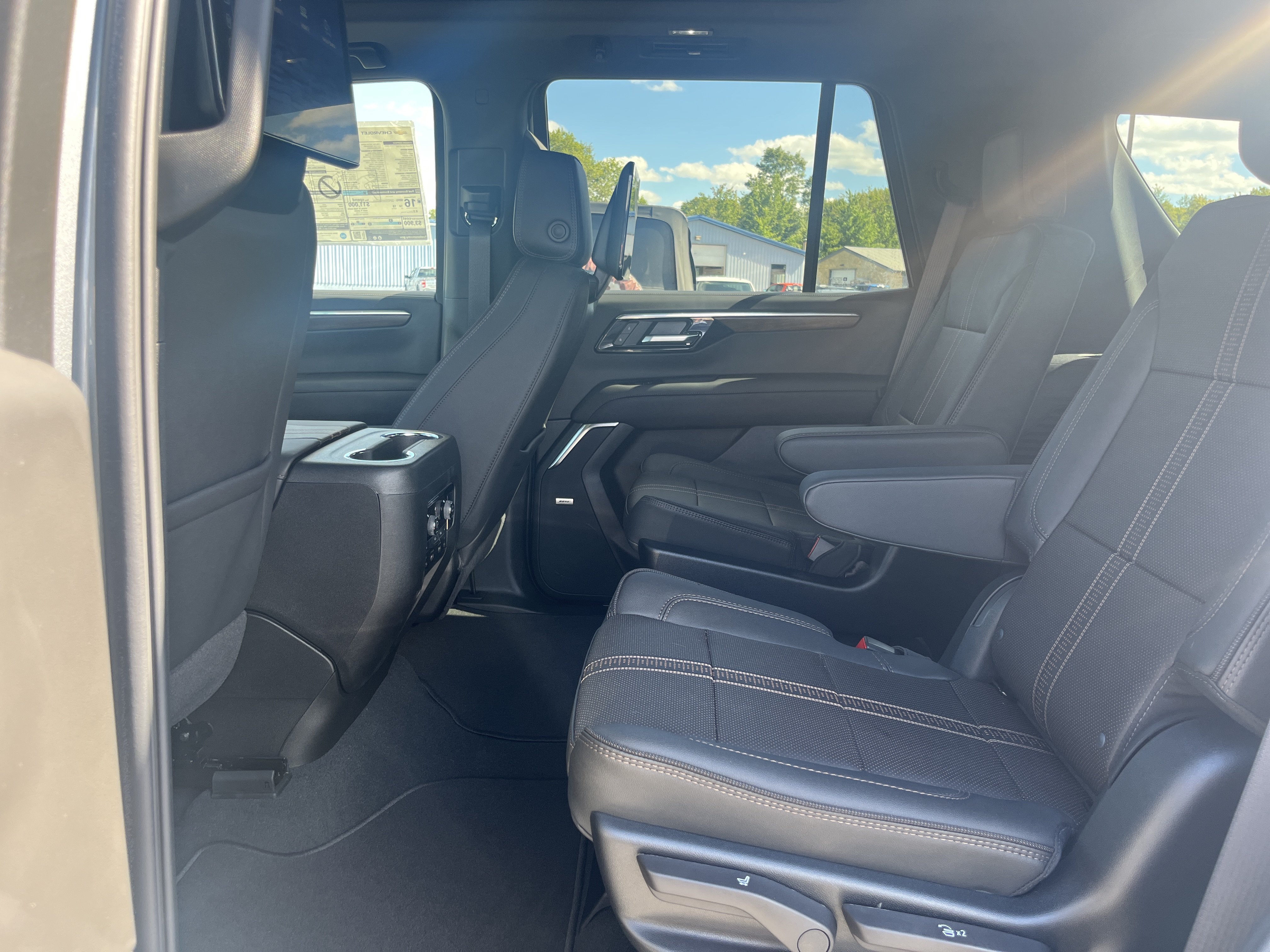 New 2026 Chevrolet Tahoe High Country AWD/4WD image 25