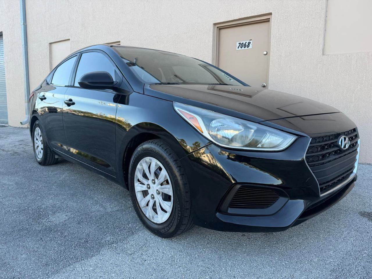 Used 2019 Hyundai Accent SE FWD image 10