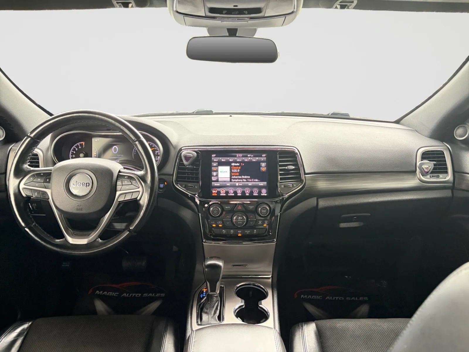 Used 2021 Jeep Grand Cherokee Laredo X AWD/4WD image 22