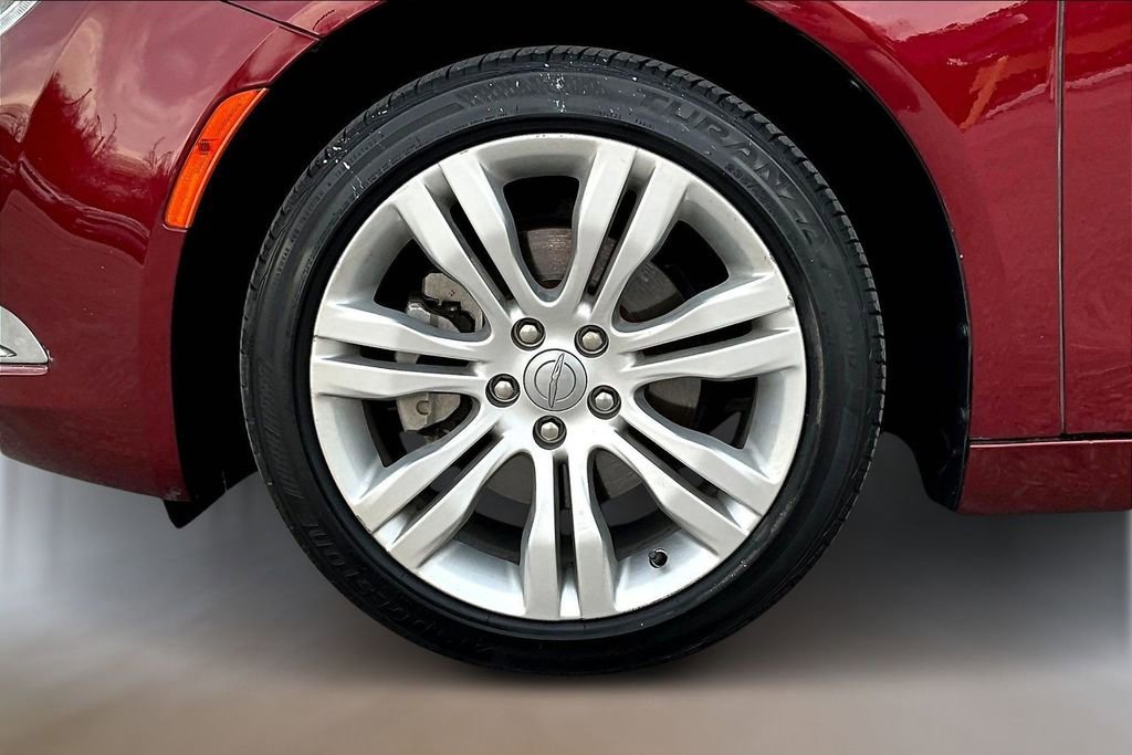 Used 2015 Chrysler 200 Limited w/ Convenience Group image 28