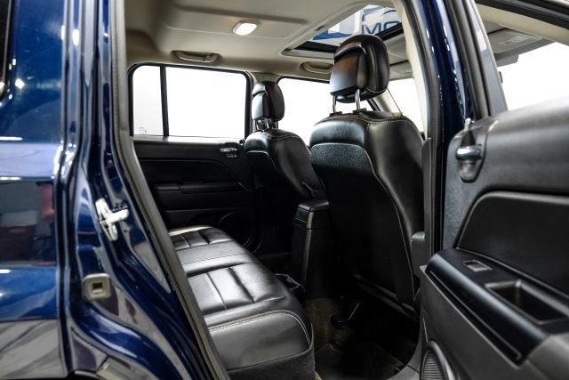 Used 2016 Jeep Patriot High Altitude AWD/4WD image 31