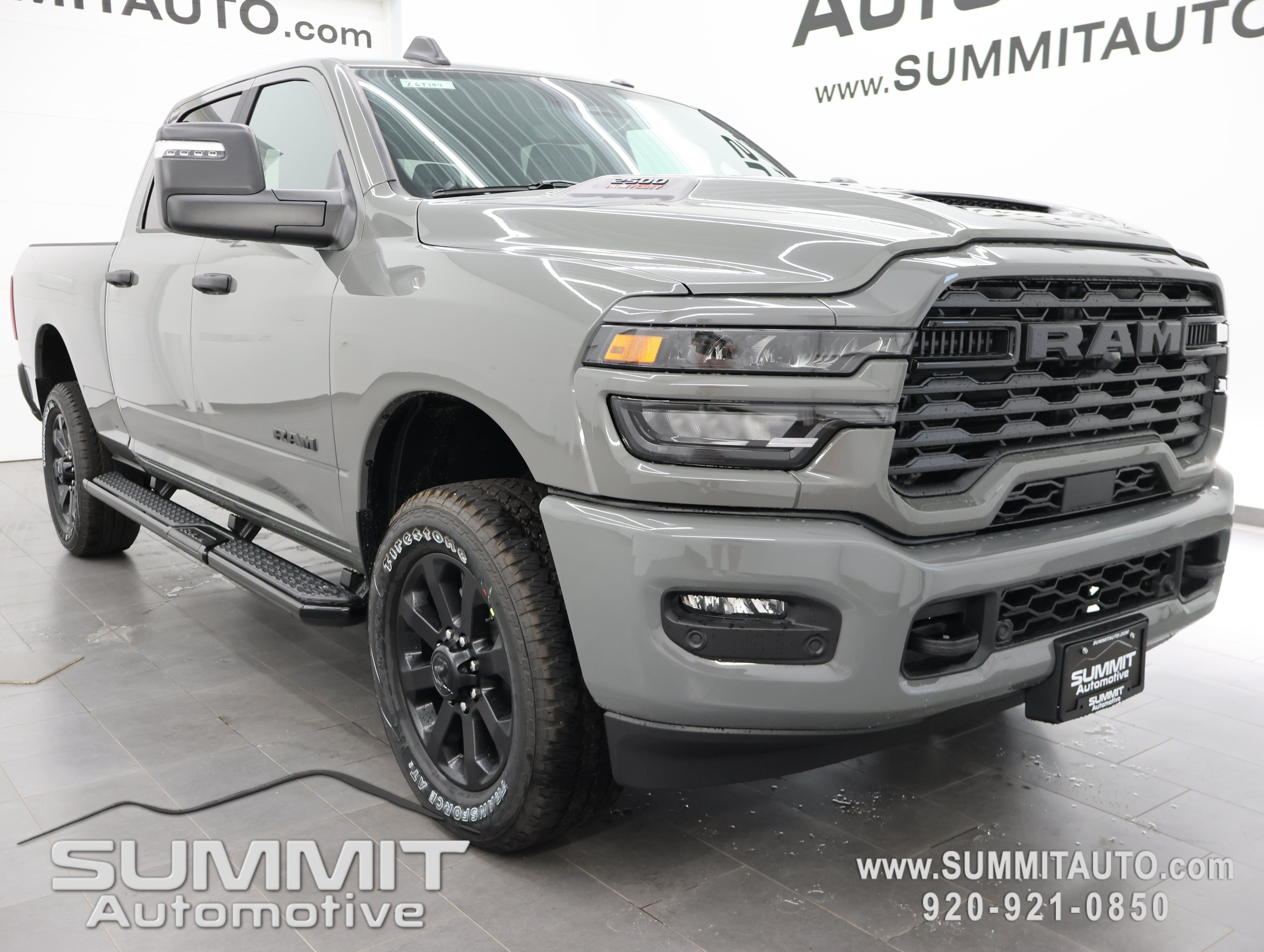 New 2026 RAM 2500 Big Horn AWD/4WD image 2