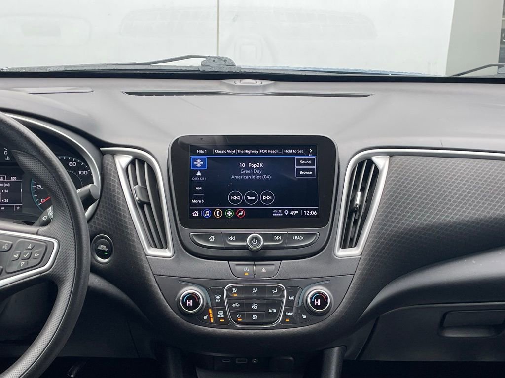 Used 2024 Chevrolet Malibu LT image 16