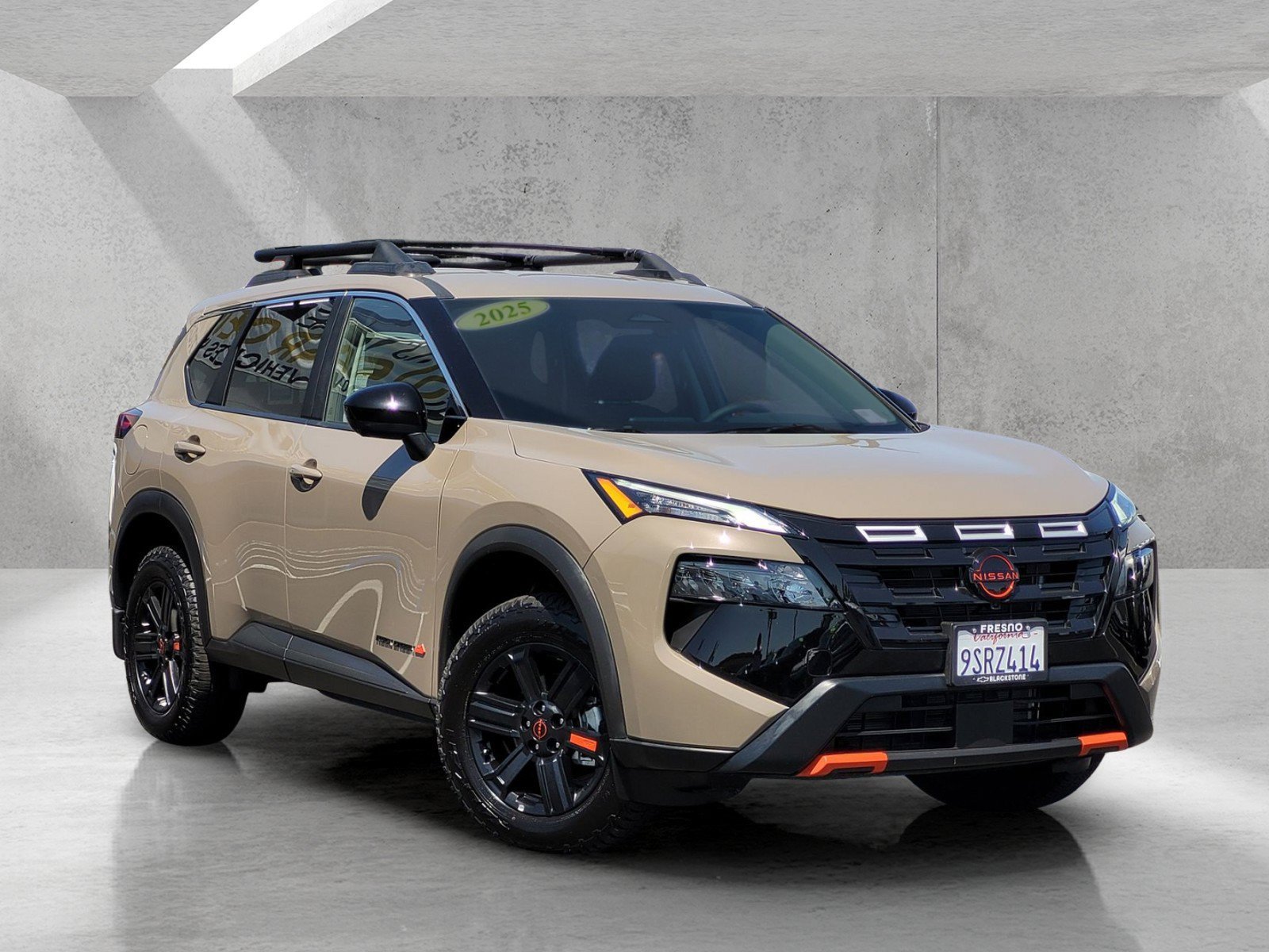 Used 2025 Nissan Rogue SV