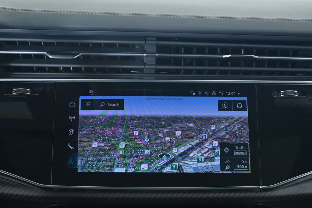 New 2026 Audi RS Q8 performance image 12