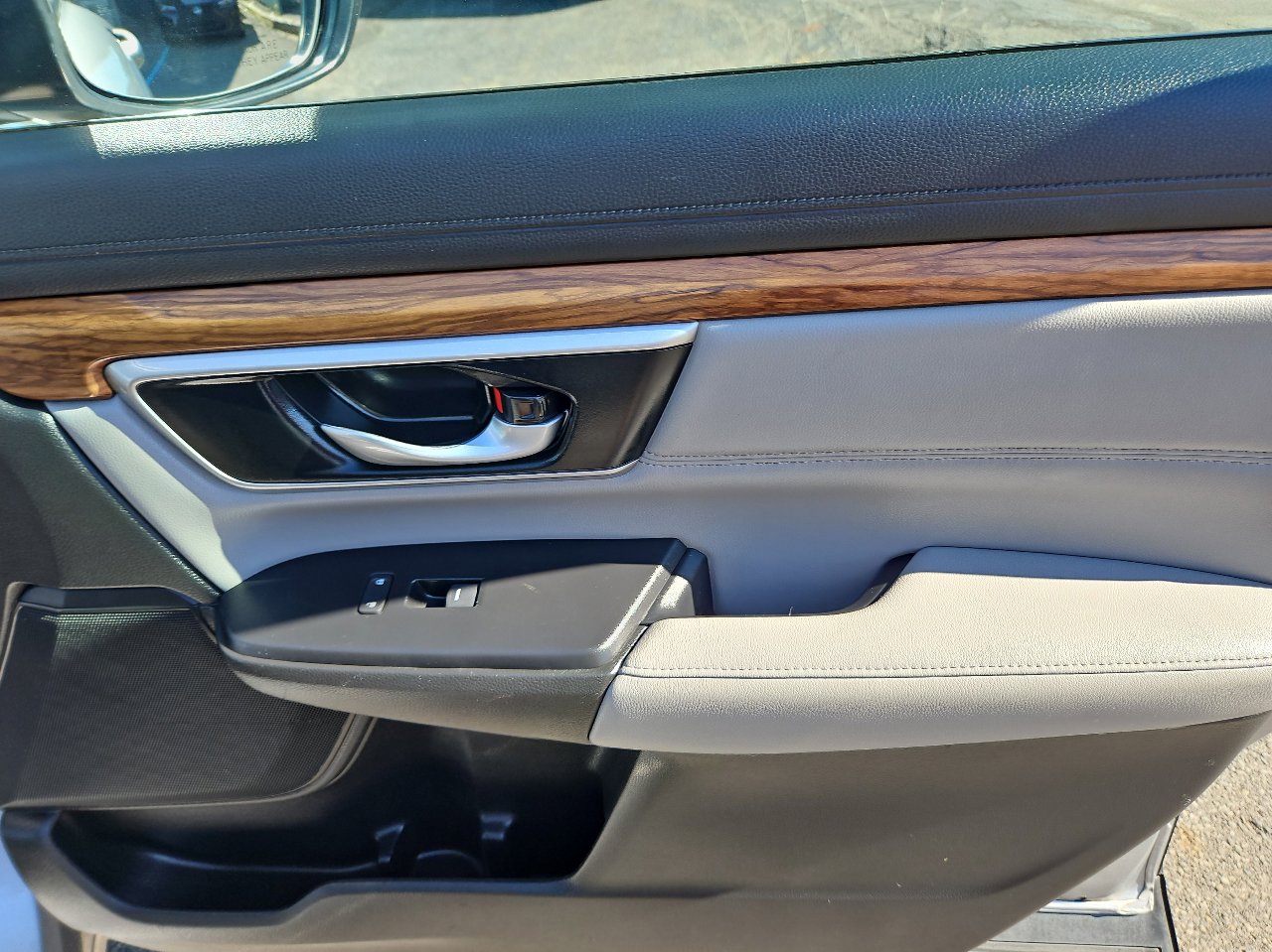 Used 2021 Honda CR-V EX-L image 18