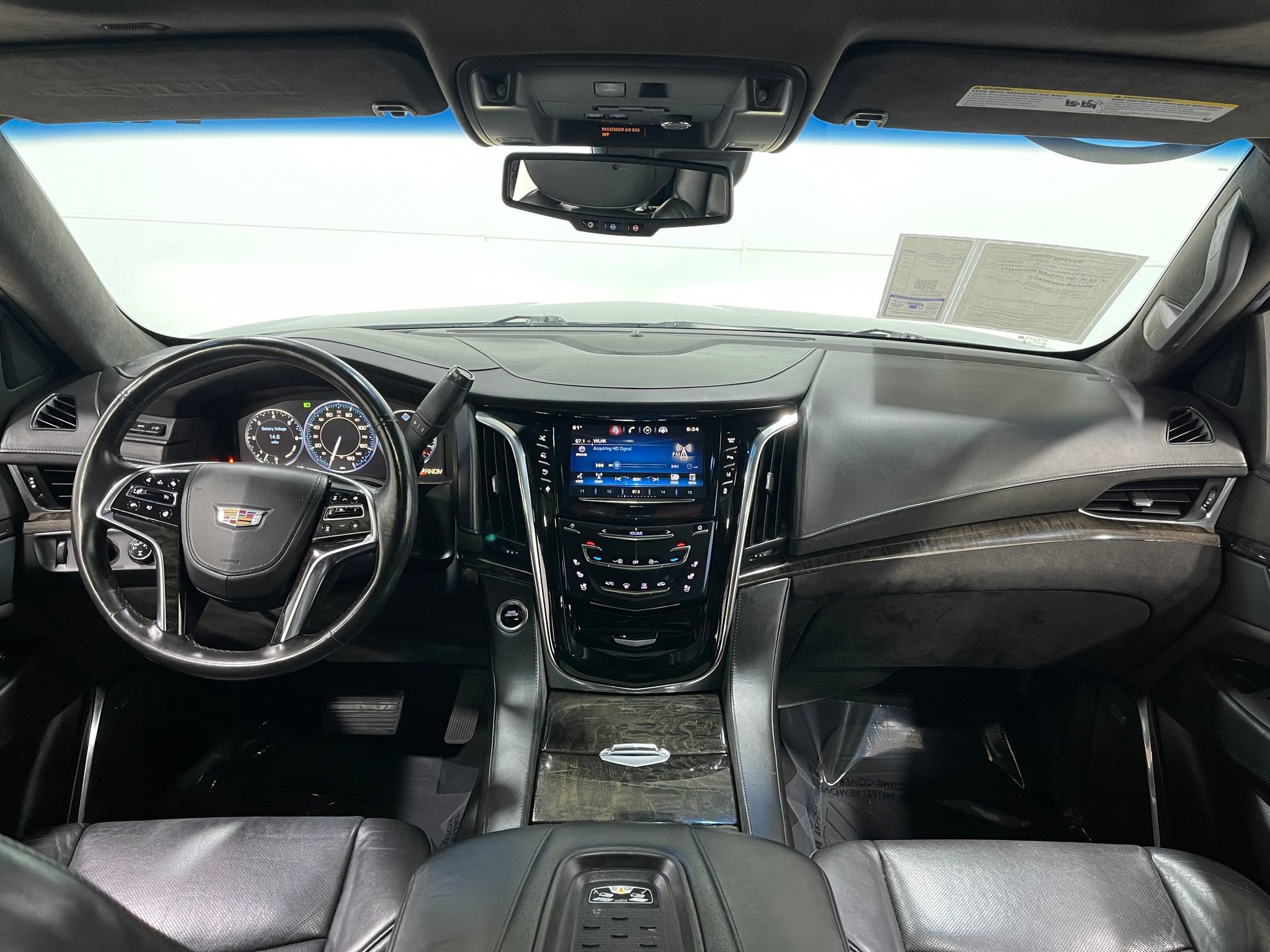 Used 2015 Cadillac Escalade ESV Platinum image 21